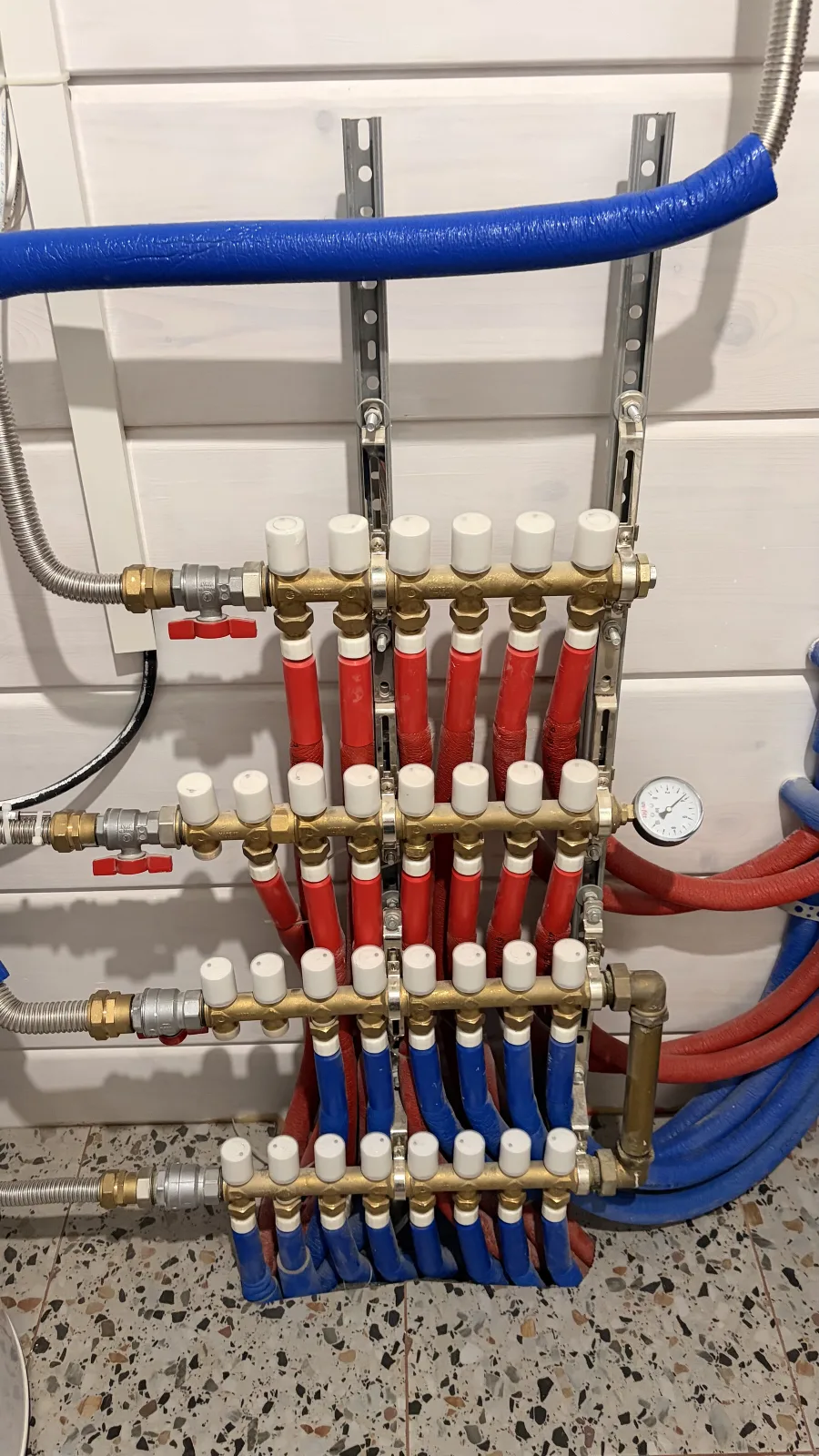Real domestic water manifolds